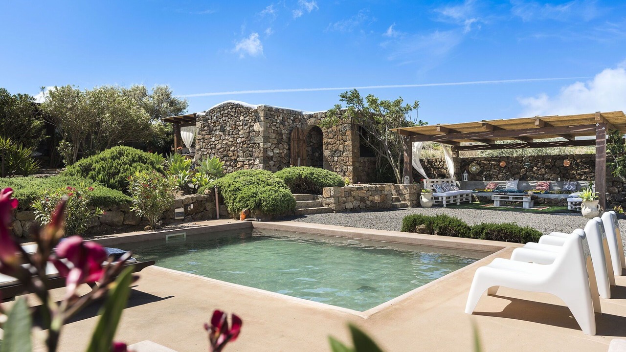 Photo of Others in Pantelleria