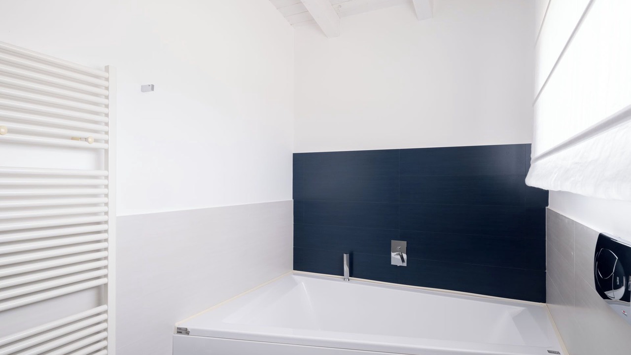 Photo of Bathroom in Alcamo