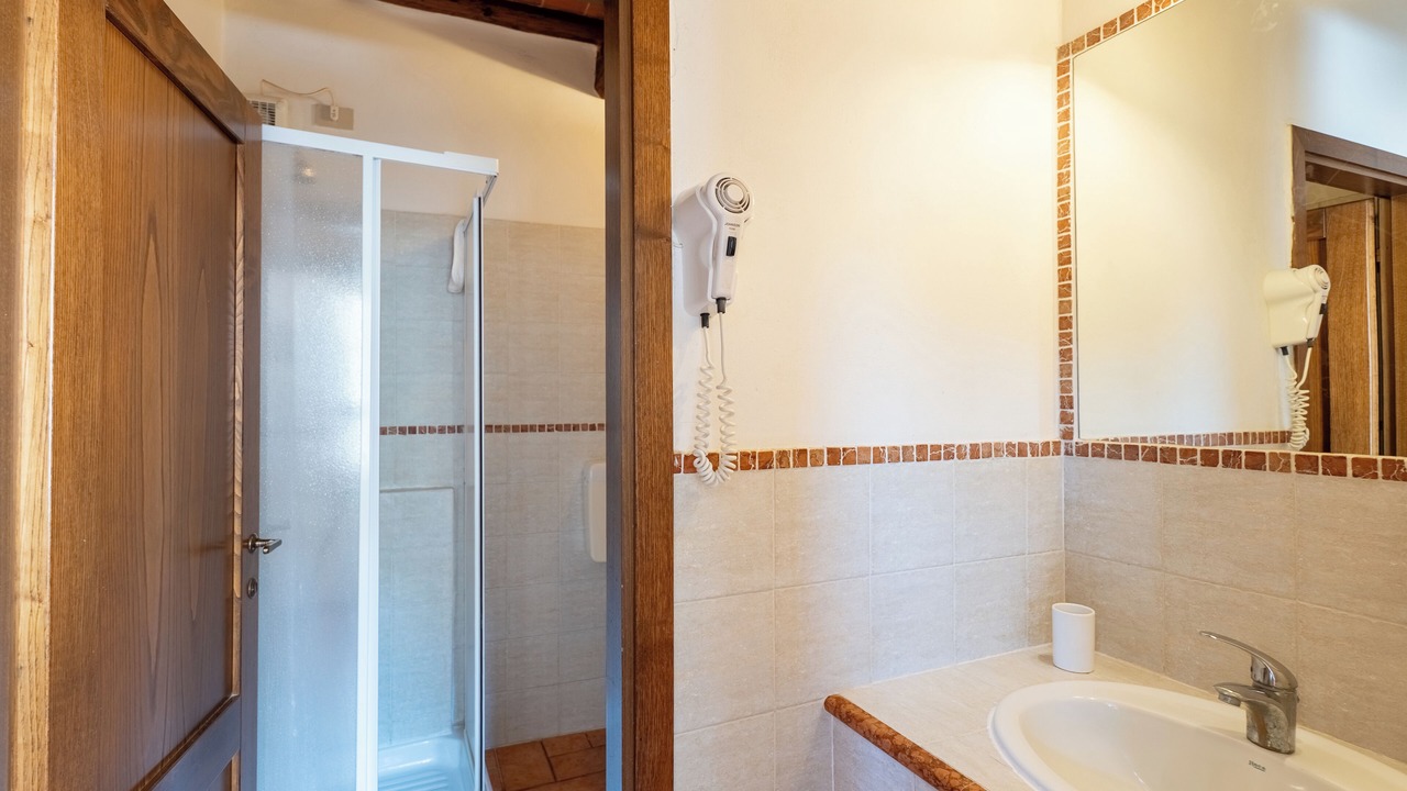 Photo of Bathroom in Loro Ciuffenna