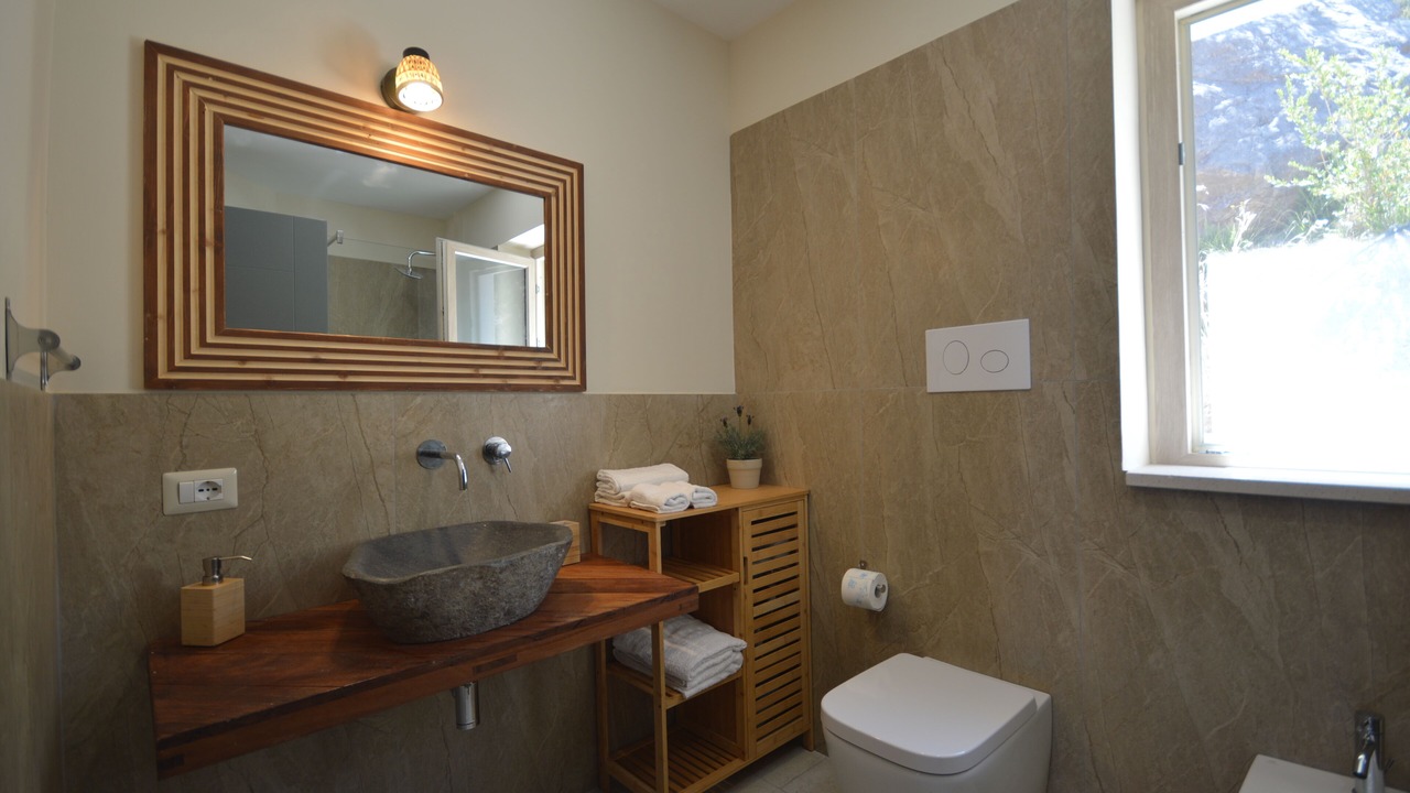 Photo of Bathroom in Pollina