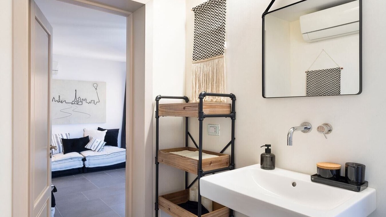 Photo of Bathroom in Trapani City Centre