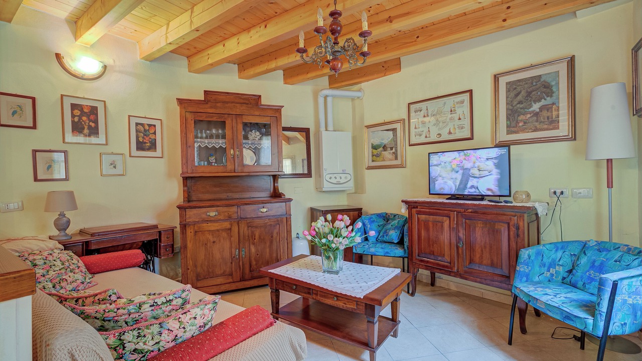 Photo of Livingroom in Morgnaga