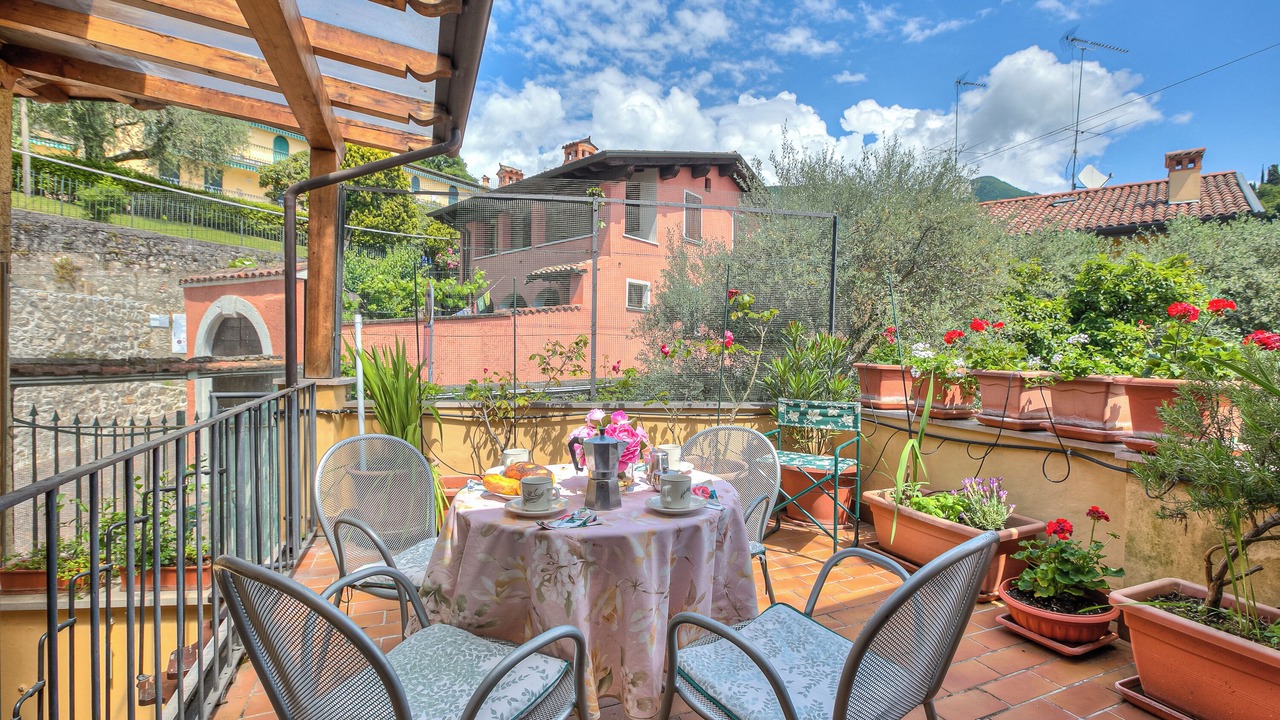 Photo of Outdoor in Morgnaga