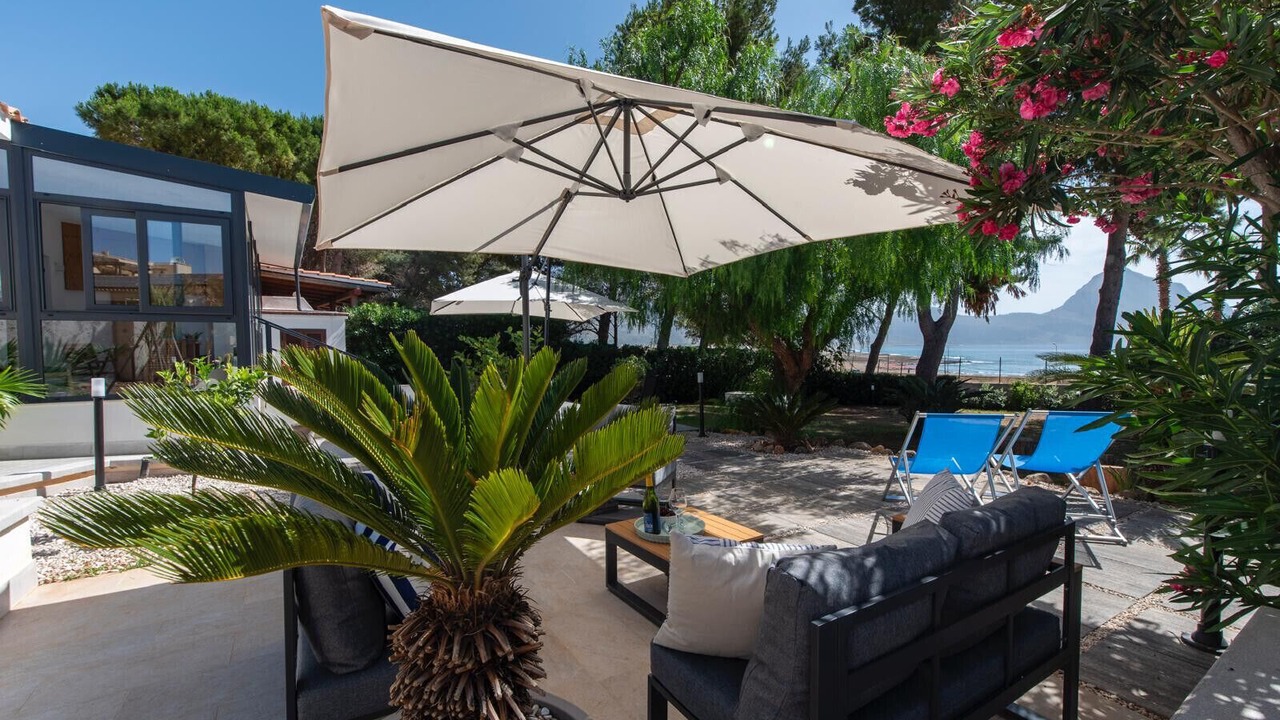 Photo of Patio Balcony in Macari