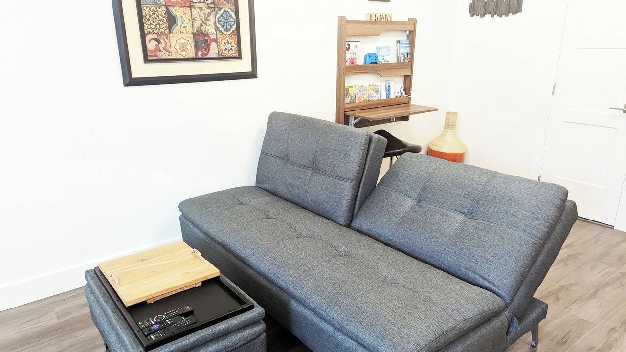 Photo of Livingroom in Southeast Kelowna