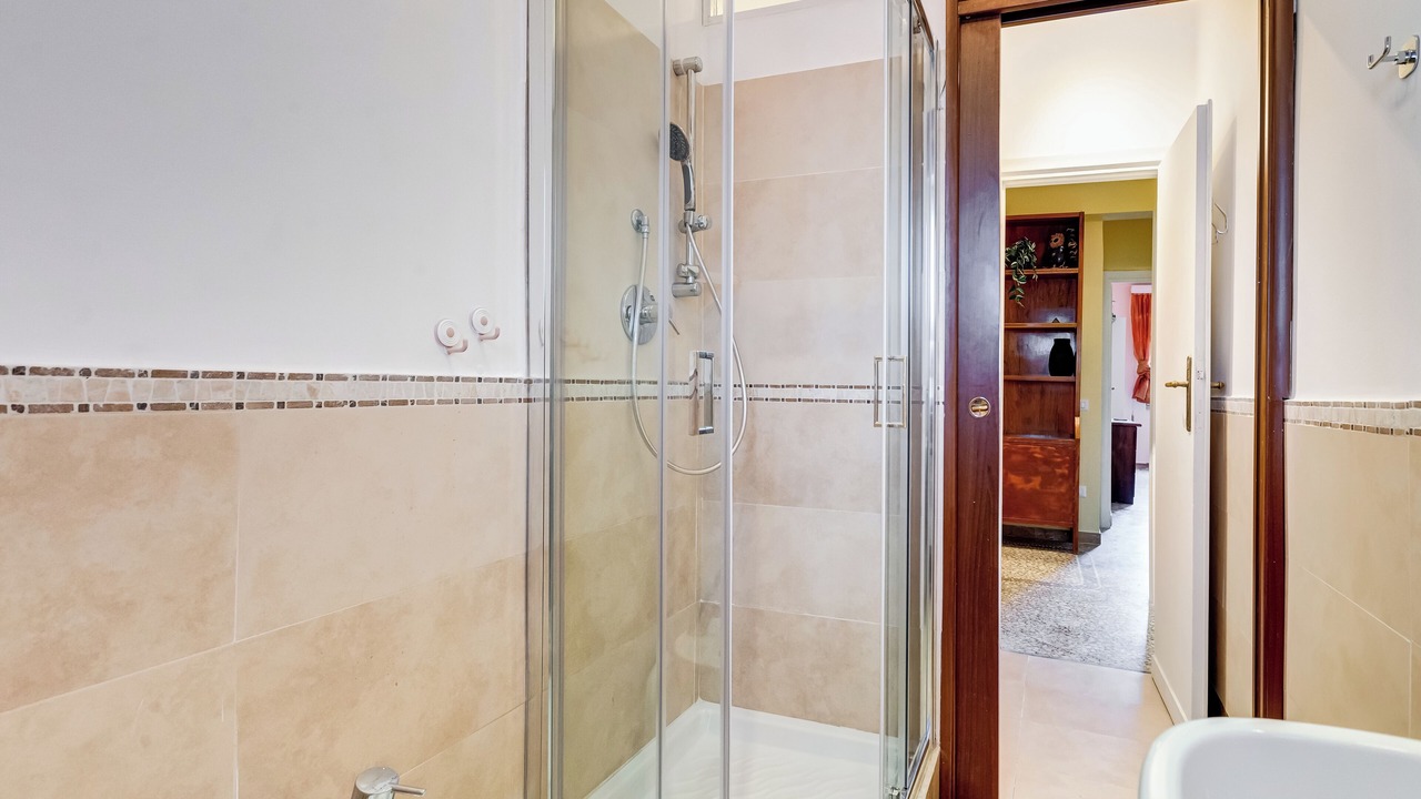 Photo of Bathroom in Quartiere XI Portuense