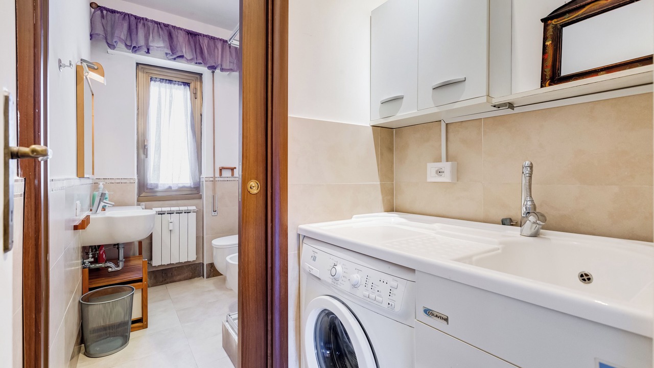 Photo of Bathroom in Quartiere XI Portuense