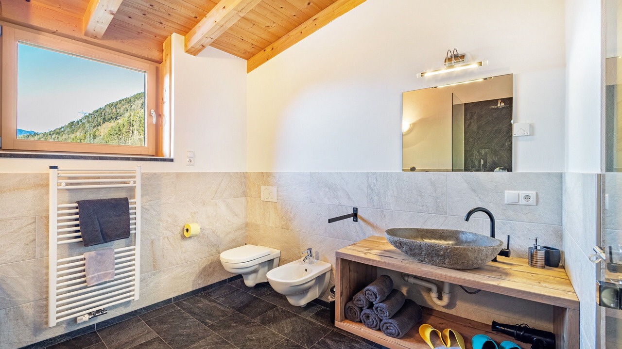 Photo of Bathroom in Luson