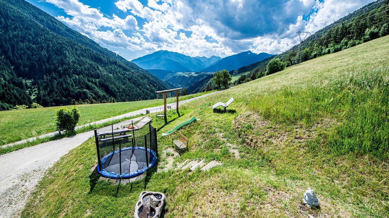 Photo of Outdoor in Luson
