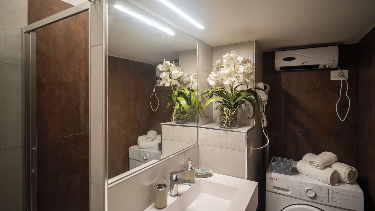 Photo of Bathroom in Ostiense