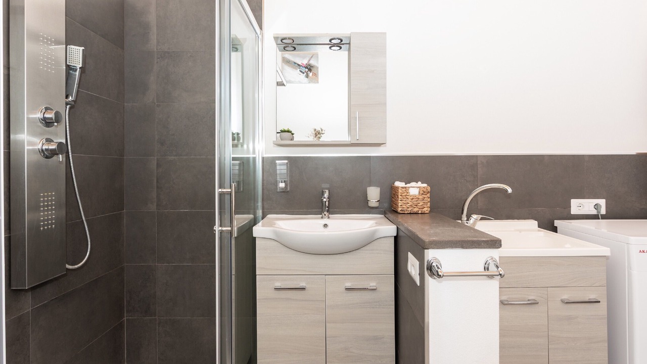 Photo of Bathroom in Nurachi