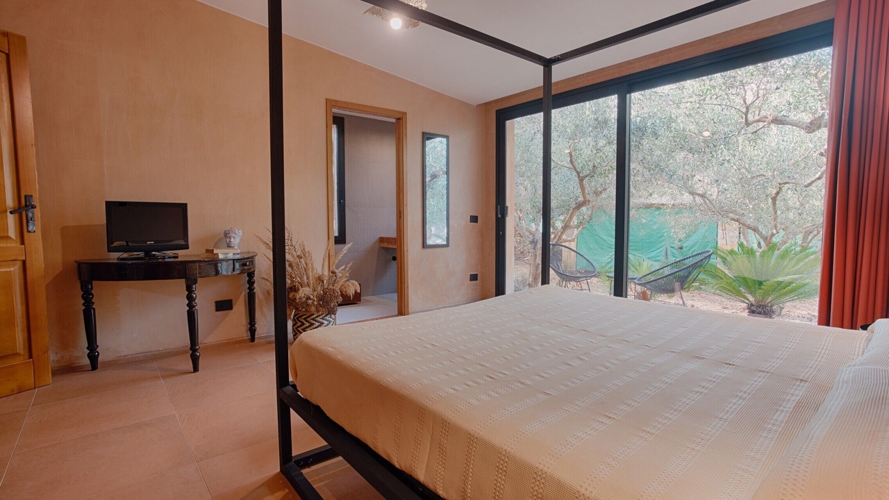 Photo of Bedroom in Castelluzzo