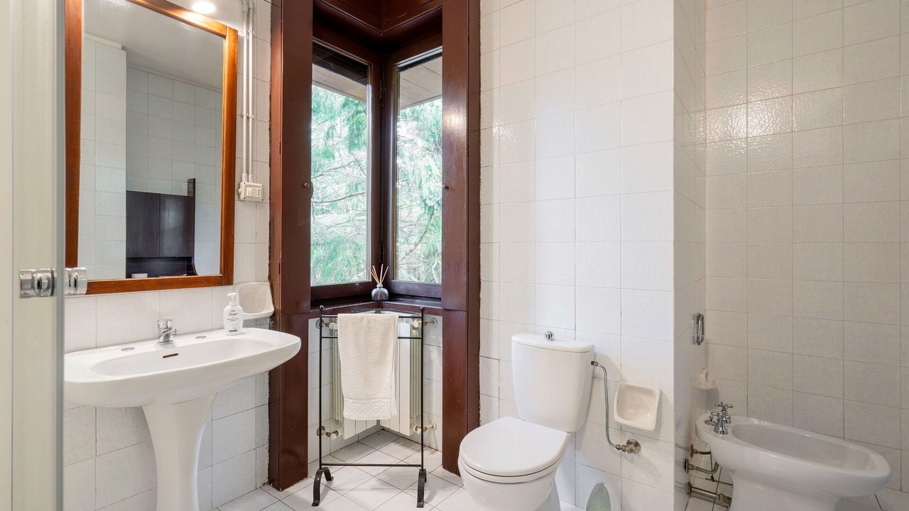 Photo of Bathroom in Chianni