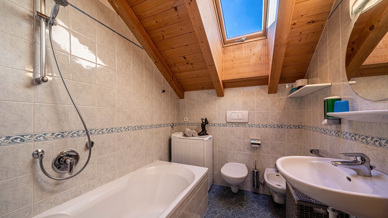 Photo of Bathroom in San Genesio Atesino
