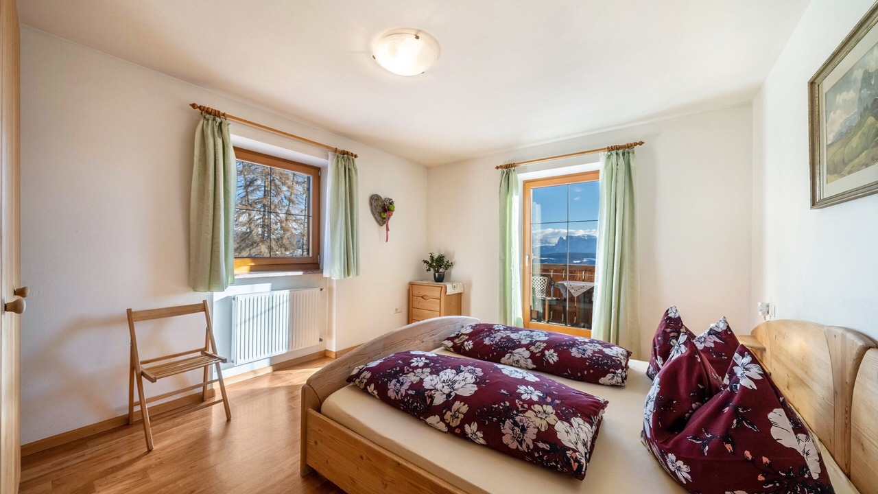 Photo of Bedroom in San Genesio Atesino