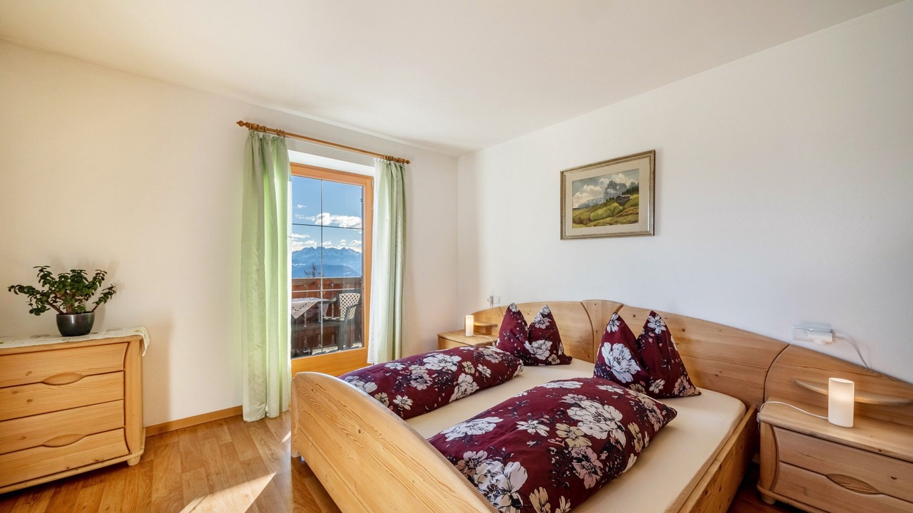 Photo of Bedroom in San Genesio Atesino