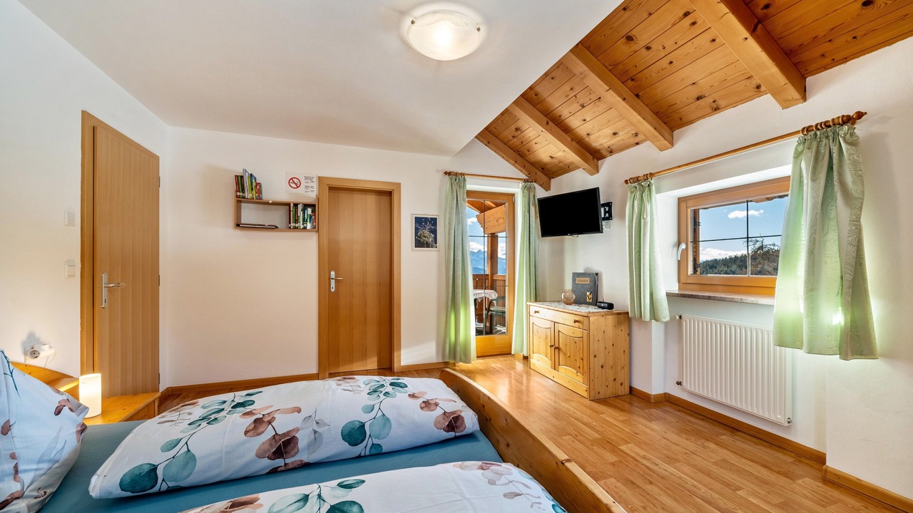Photo of Bedroom in San Genesio Atesino