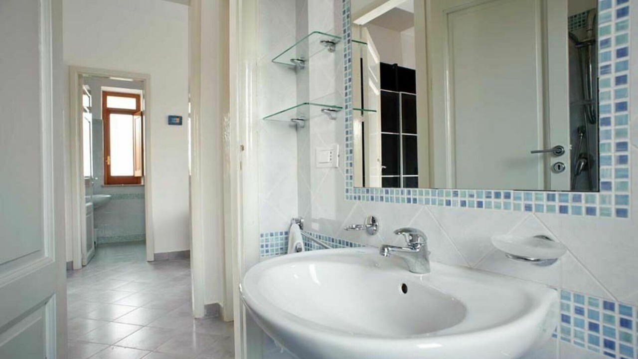 Photo of Bathroom in Patti