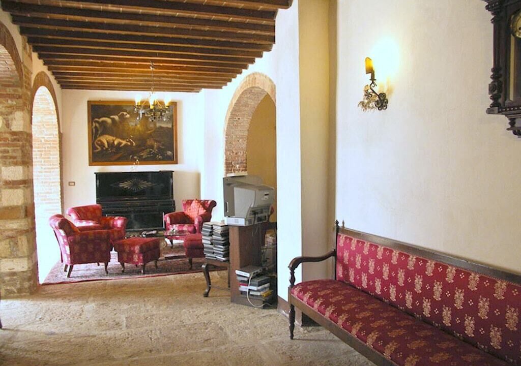 Photo of Others in Asciano