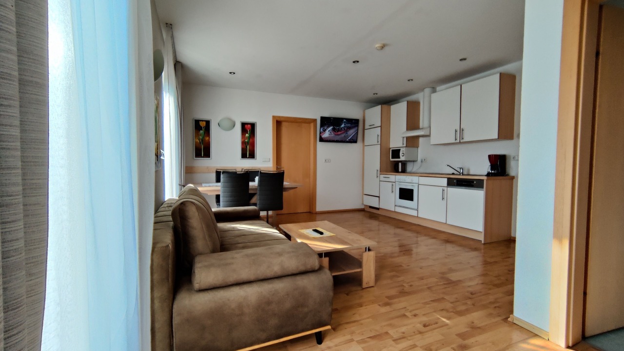Photo of Livingroom in Naz