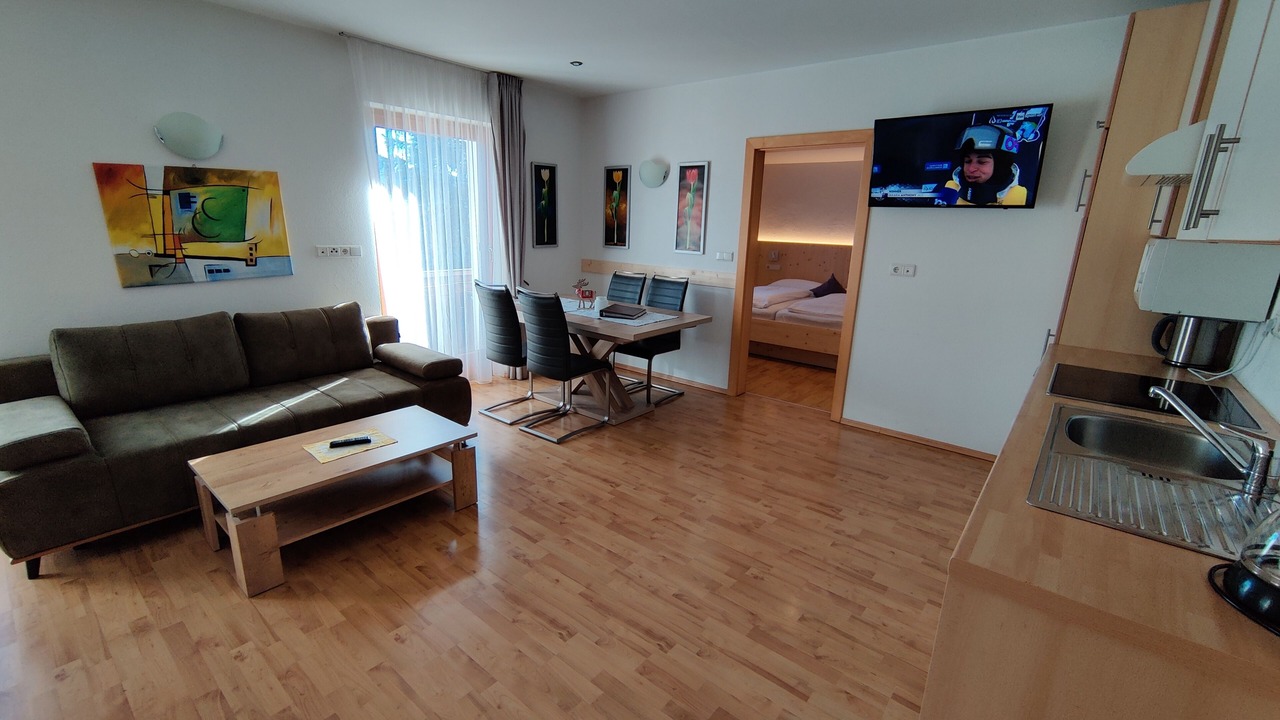 Photo of Livingroom in Naz