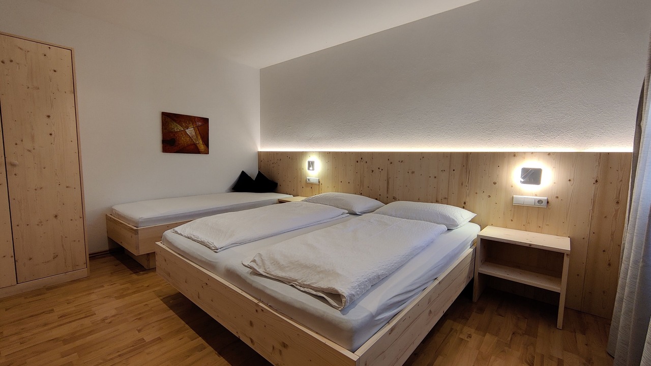 Photo of Bedroom in Naz