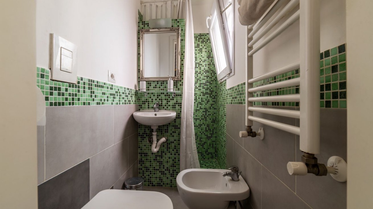 Photo of Bathroom in San Lorenzo