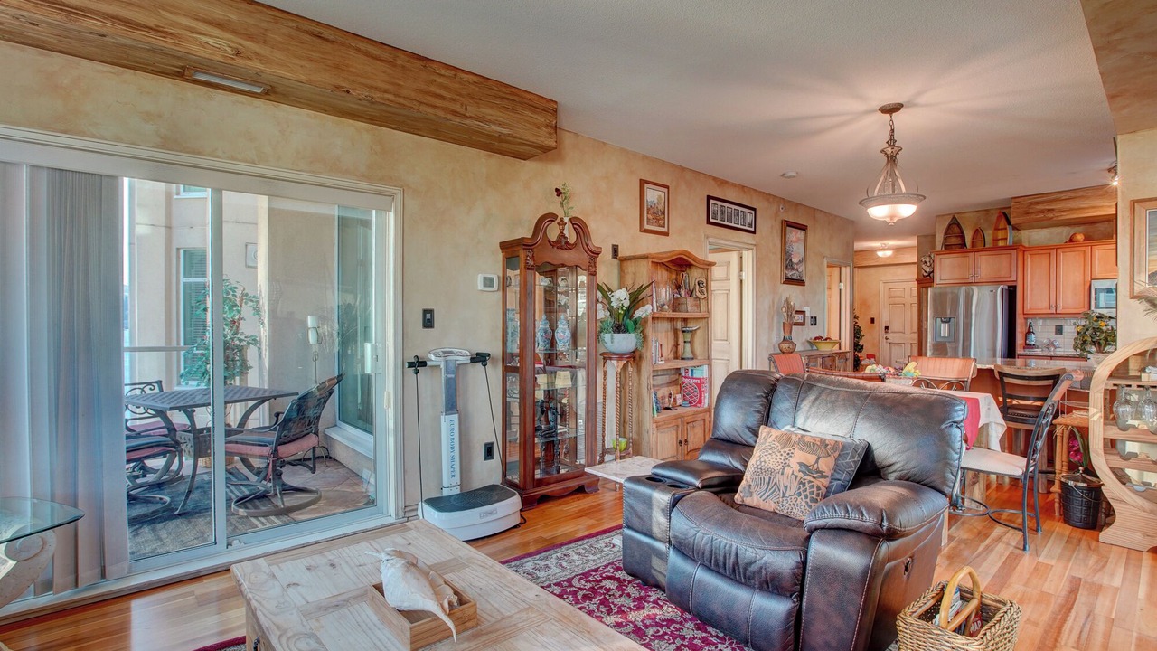 Photo of Livingroom in North End