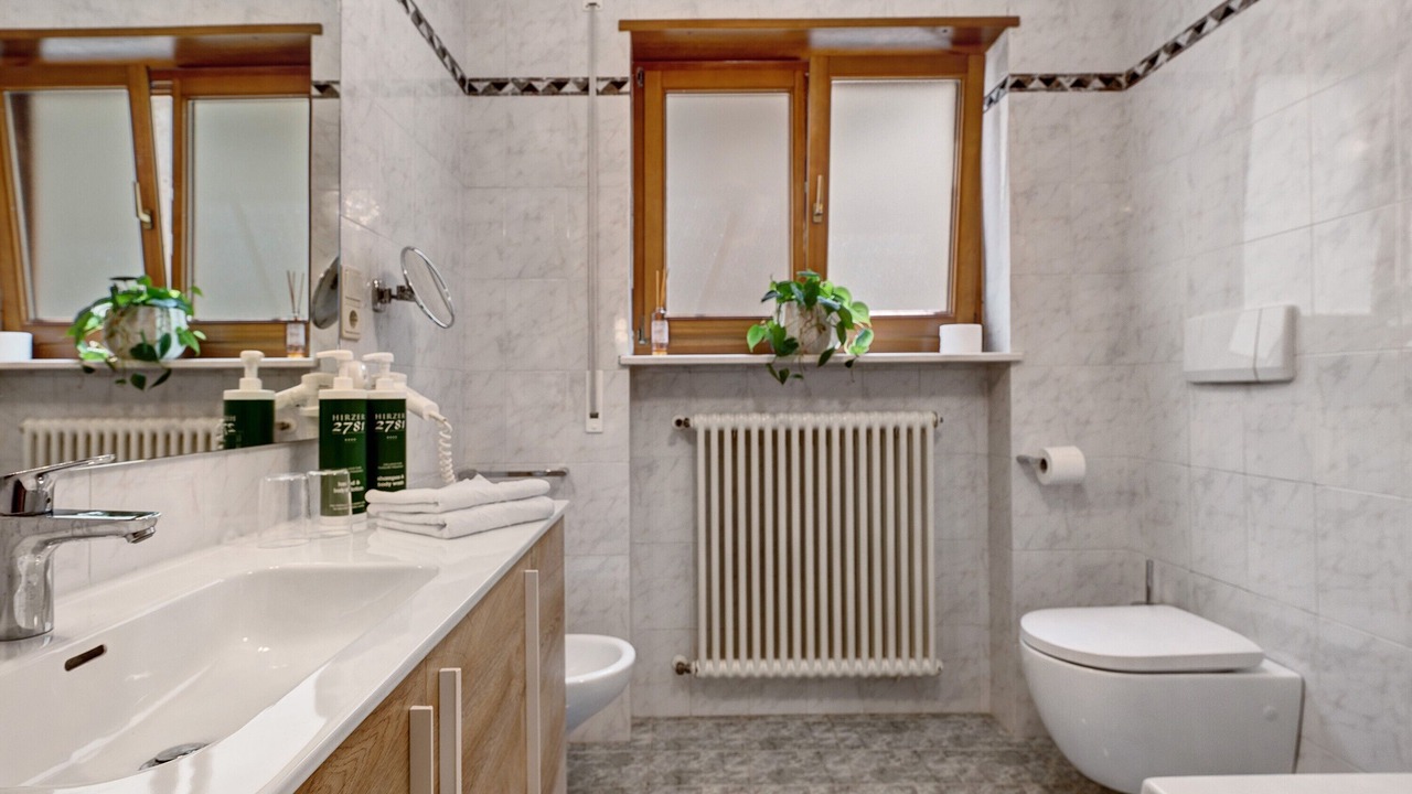 Photo of Bathroom in Schenna