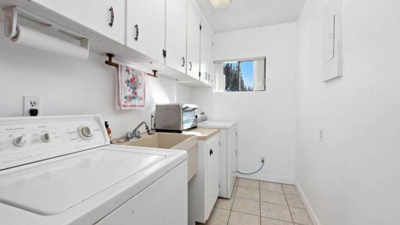 Photo of Kitchen in Fanny Bay