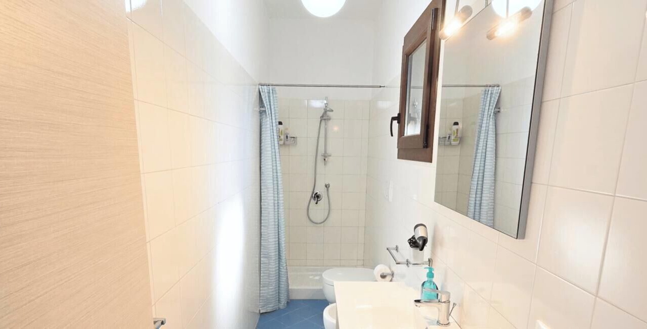 Photo of Bathroom in Pantelleria