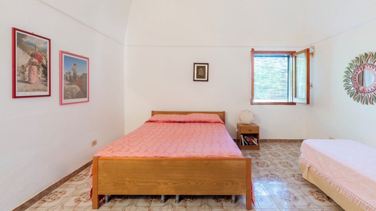 Photo of Bedroom in Kamma