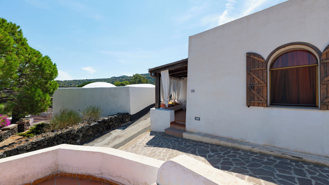 Photo of Patio Balcony in Kamma