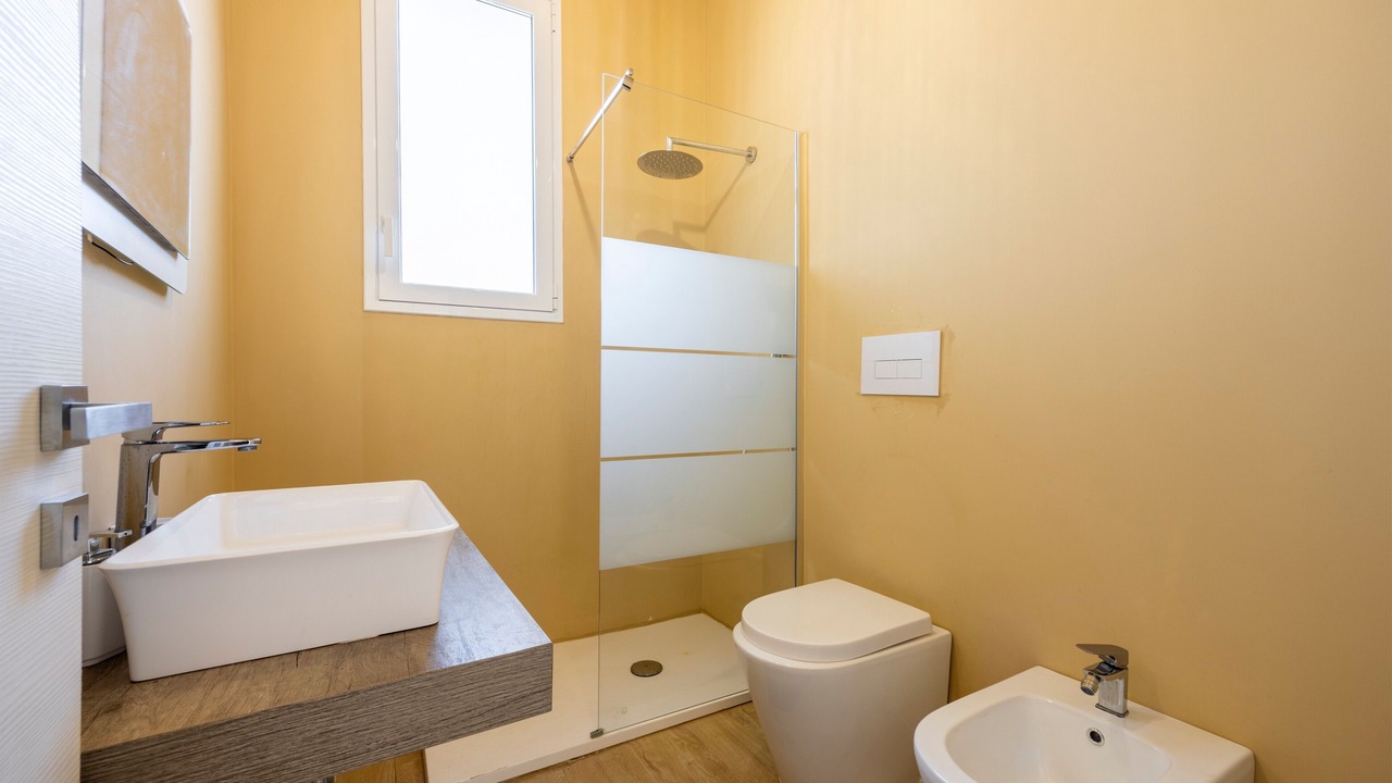 Photo of Bathroom in Carini