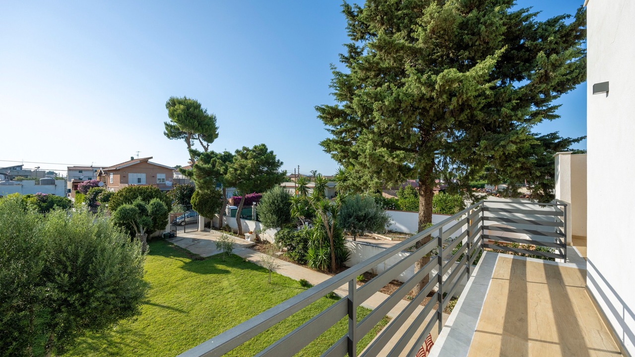 Photo of Outdoor in Carini