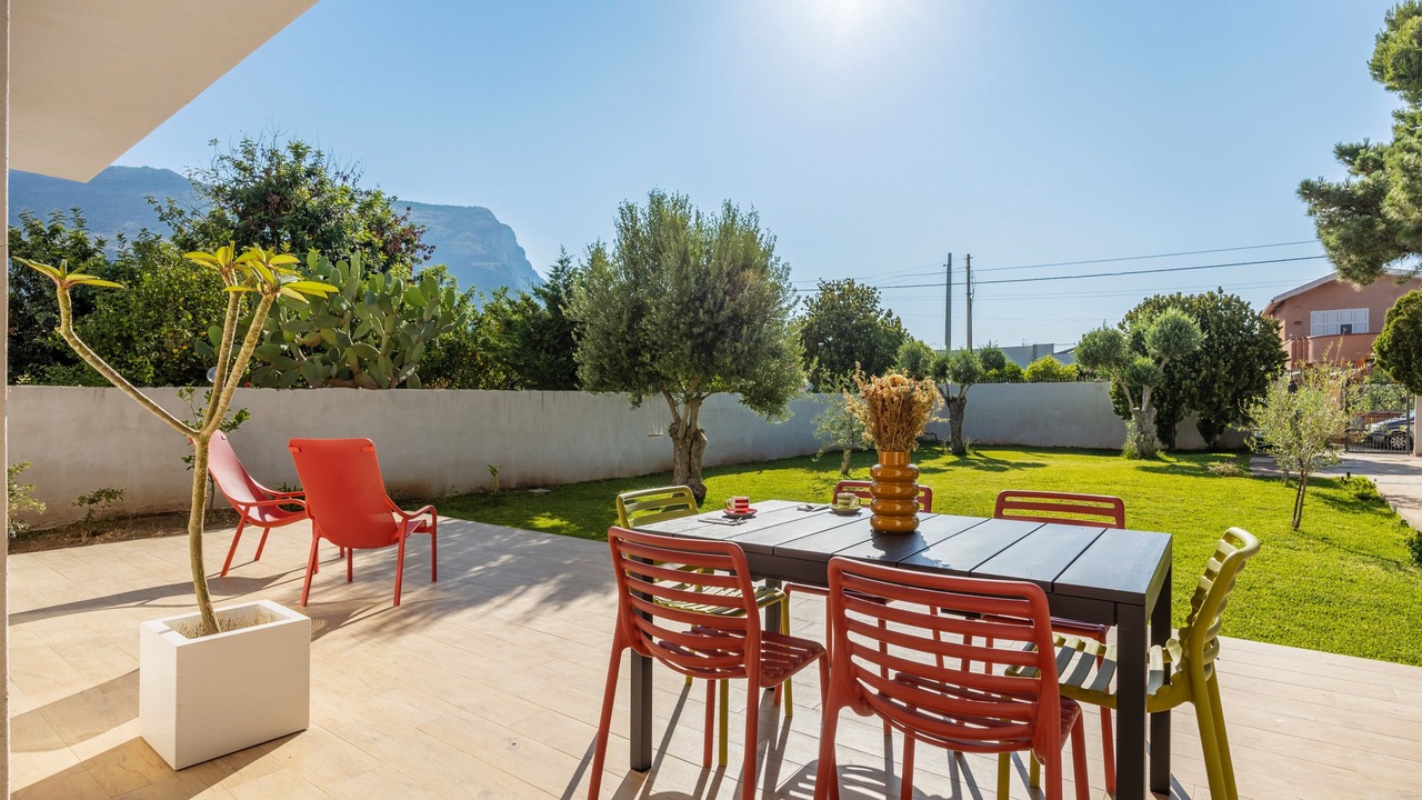Photo of Outdoor in Carini