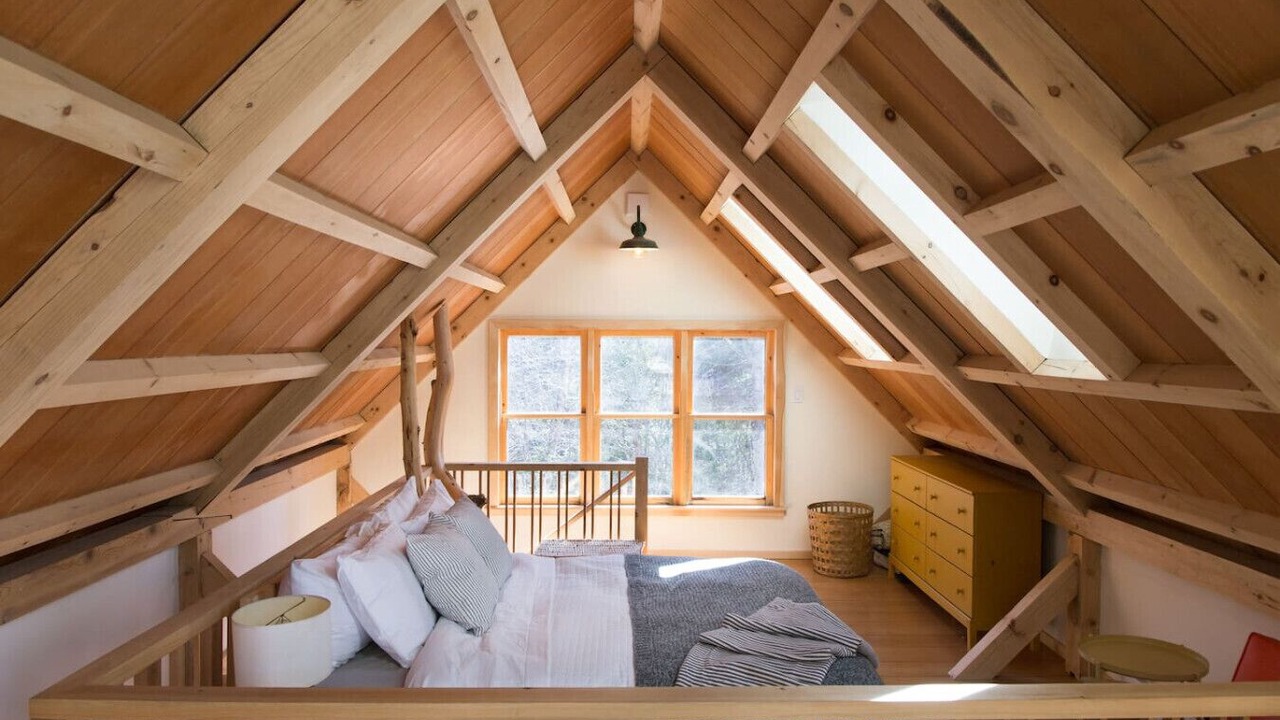 Photo of Bedroom in Crescent Beach