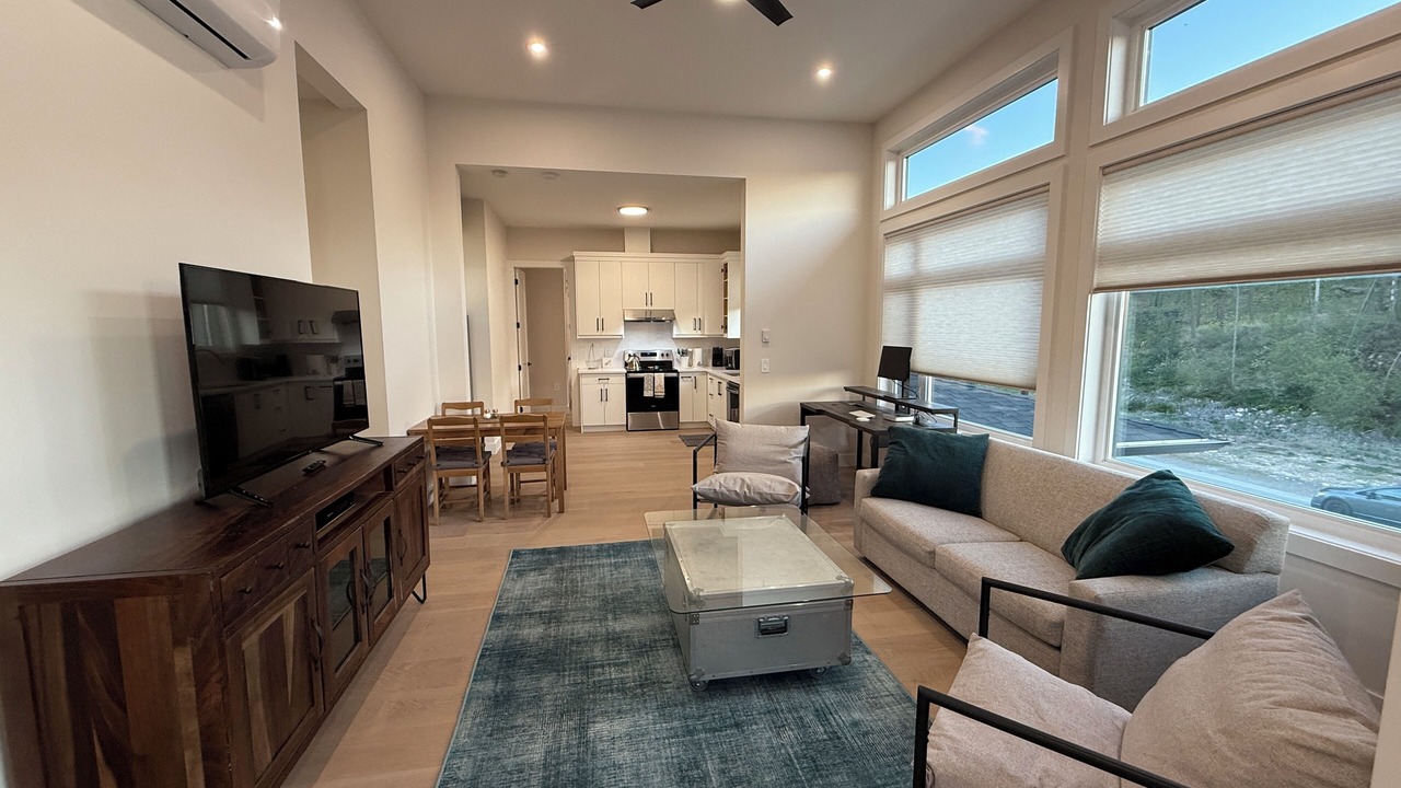 Photo of Livingroom in Black Mountain