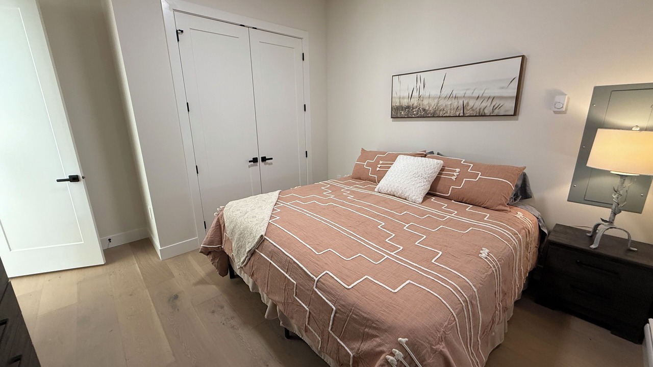 Photo of Bedroom in Black Mountain