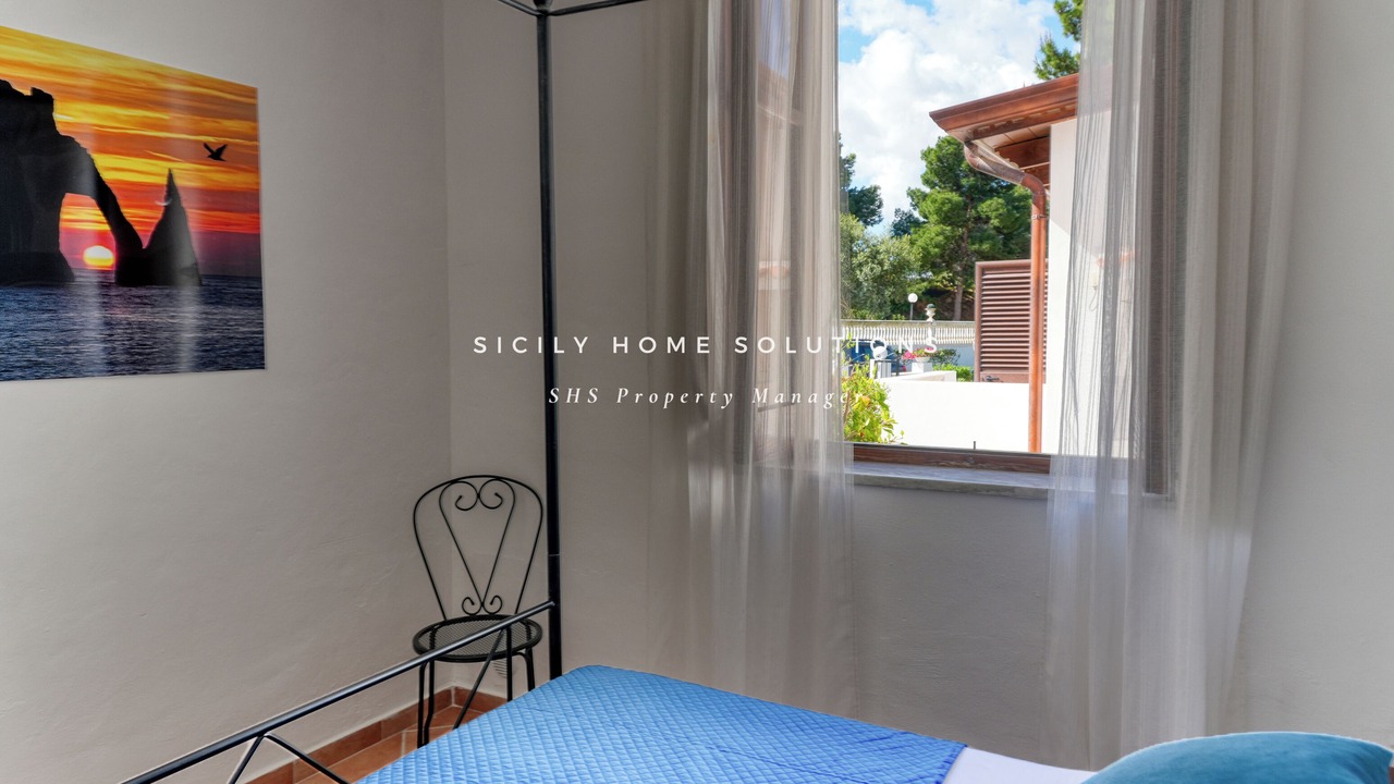Photo of Bedroom in Trappeto