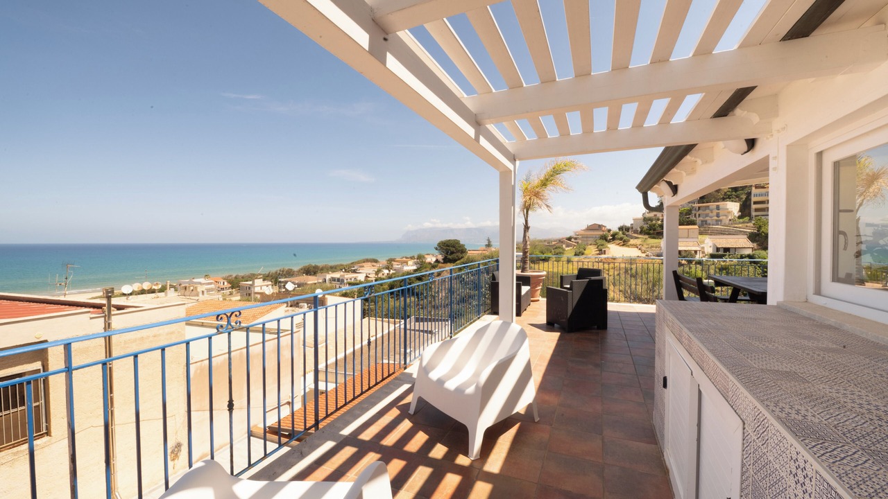 Photo of Patio Balcony in Alcamo Marina