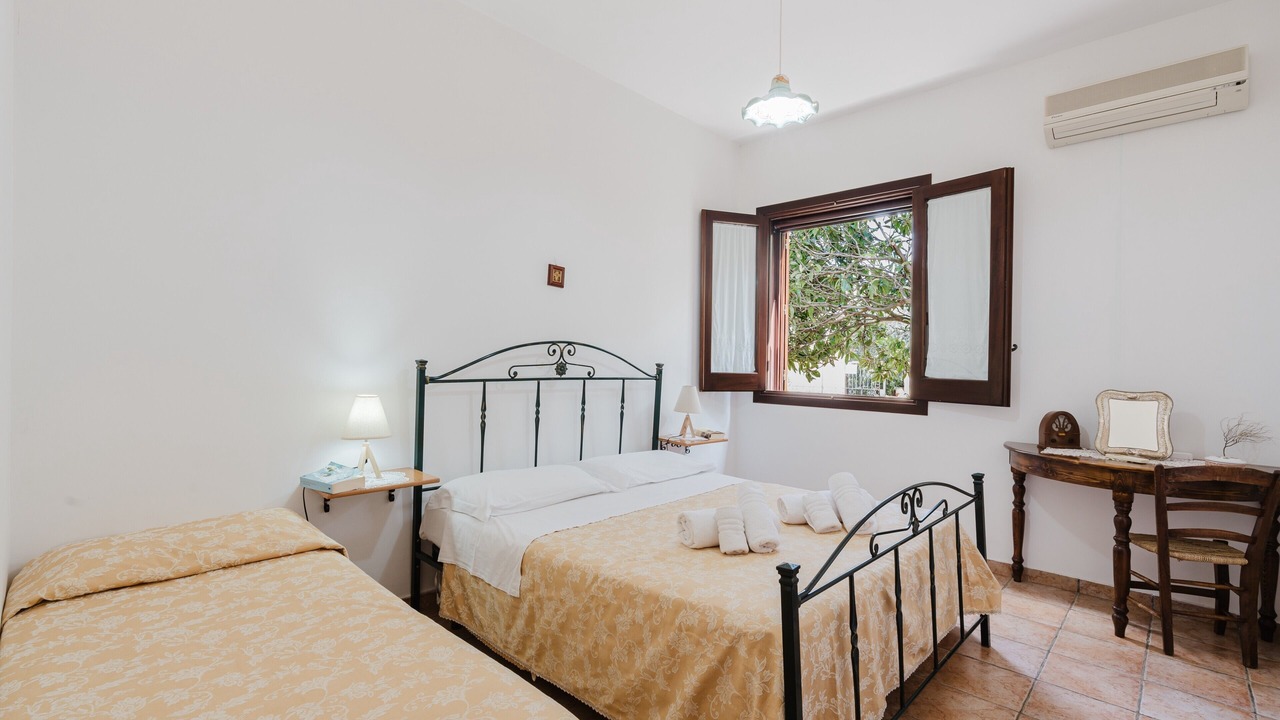 Photo of Bedroom in Castelluzzo