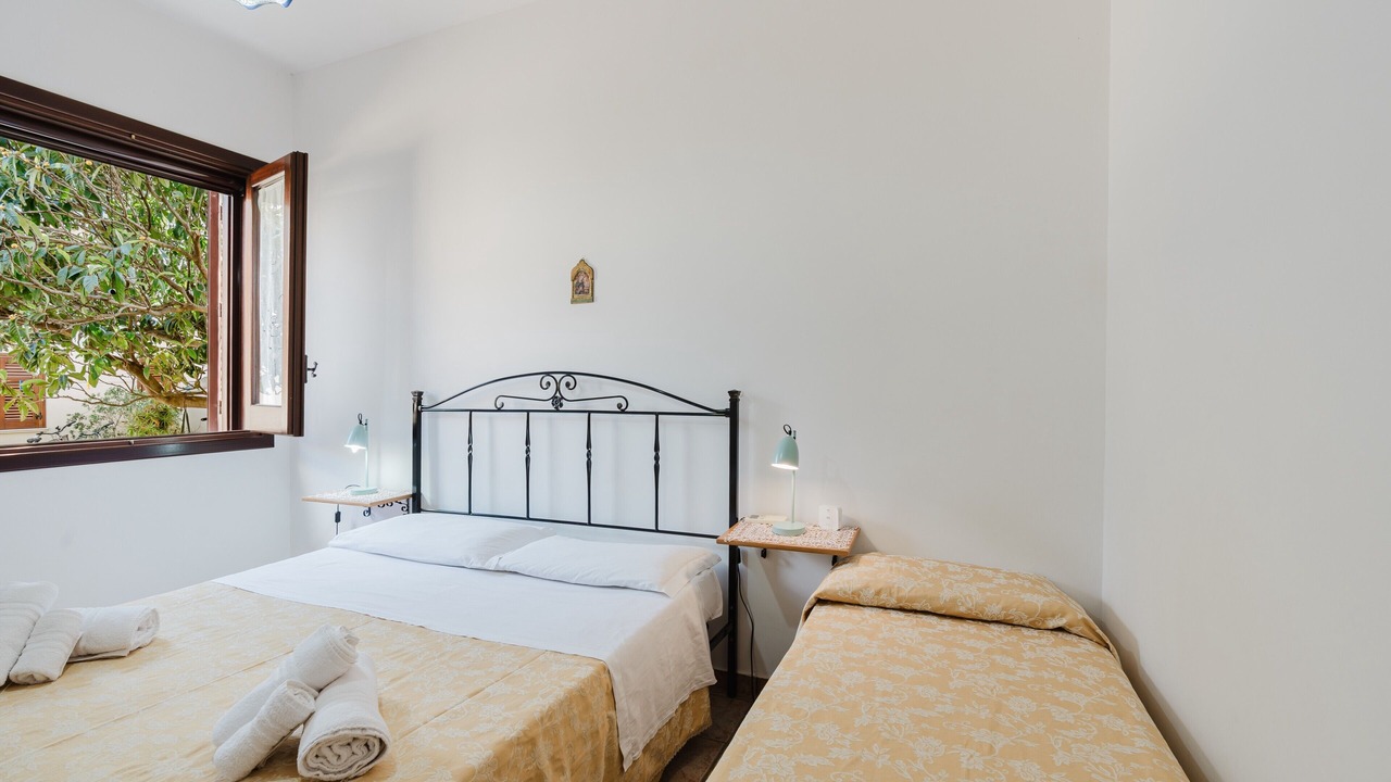 Photo of Bedroom in Castelluzzo
