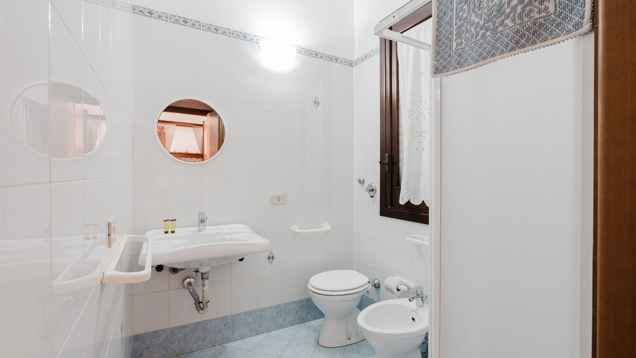 Photo of Bathroom in Castelluzzo