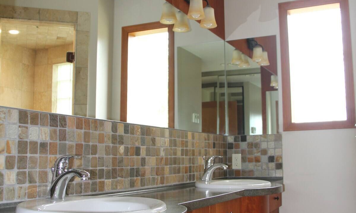 Photo of Bathroom in Central Okanagan