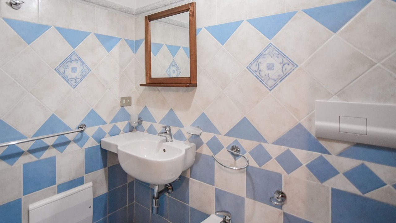Photo of Bathroom in Oliena