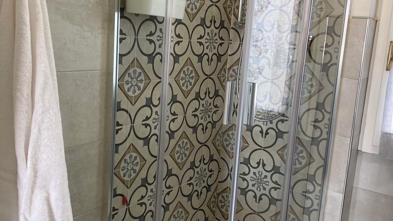 Photo of Bathroom in Margine Coperta-Traversagna