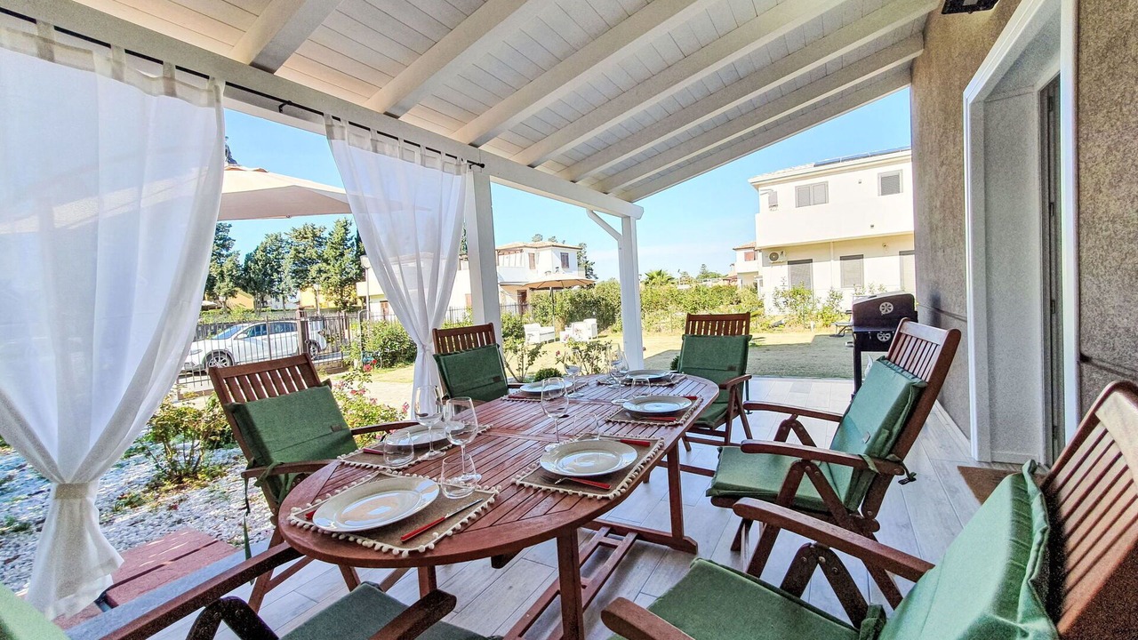 Photo of Patio Balcony in Campofelice di Roccella