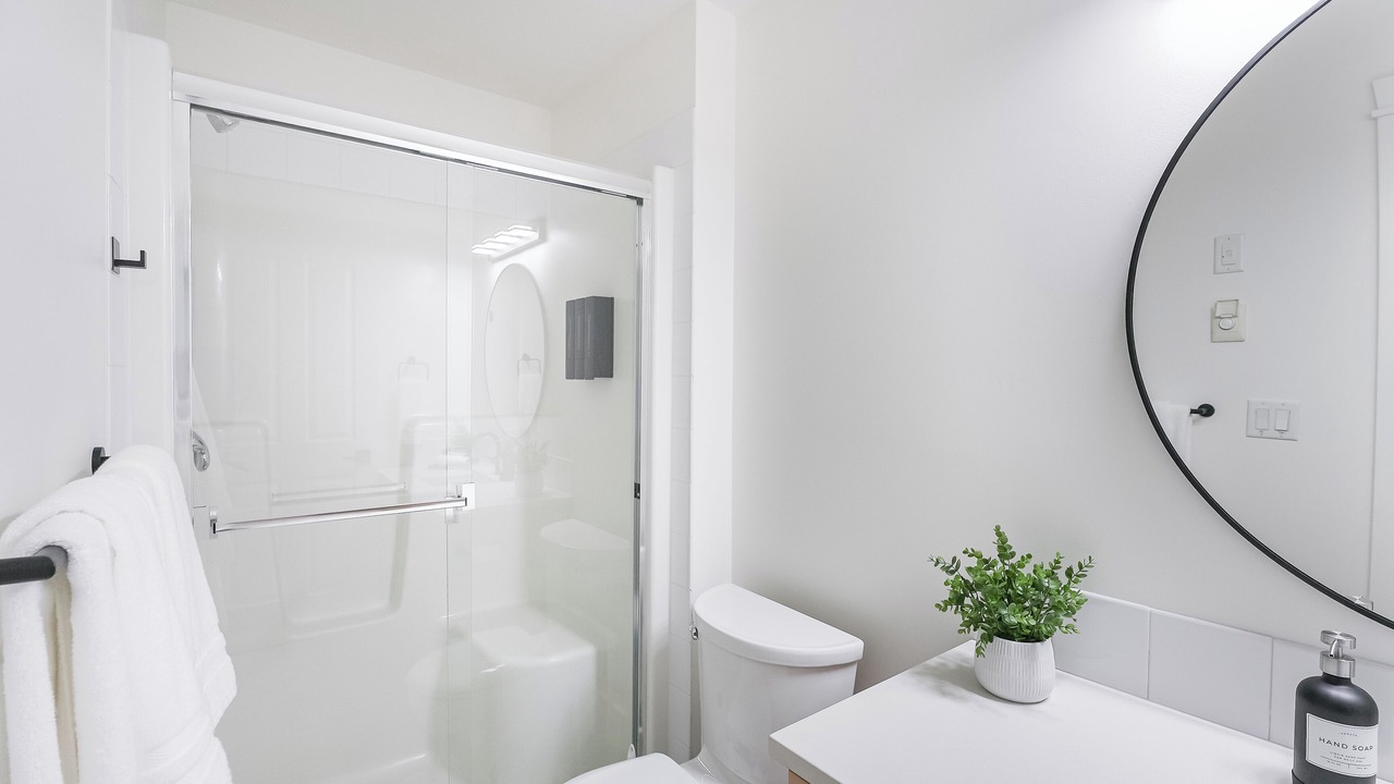 Photo of Bathroom in Cougar Creek