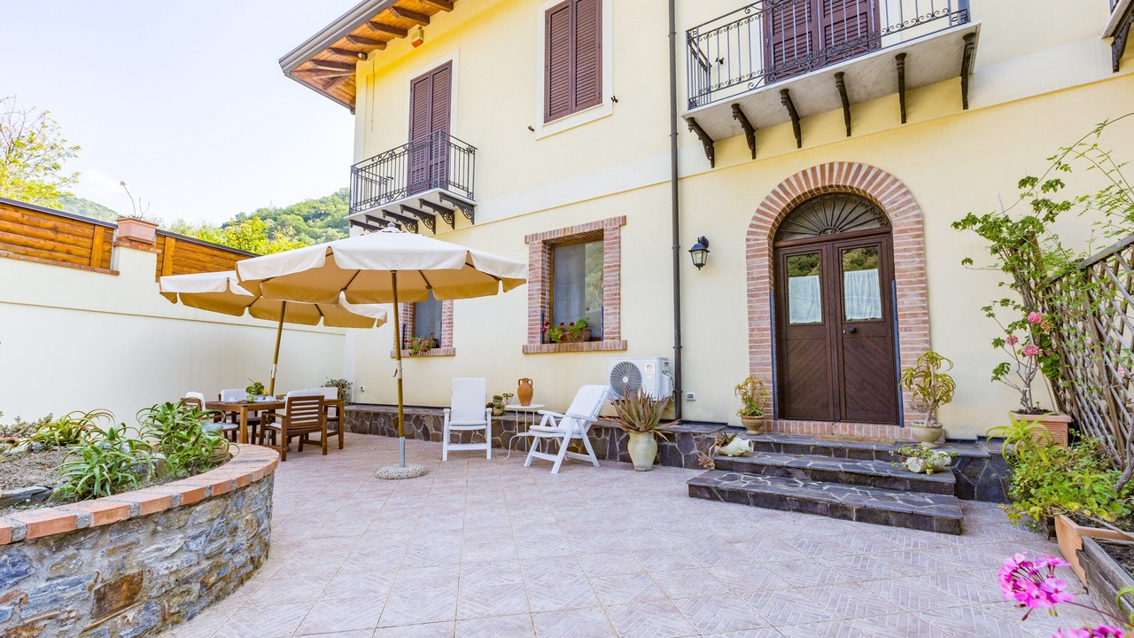 Photo of Outdoor in Piraino